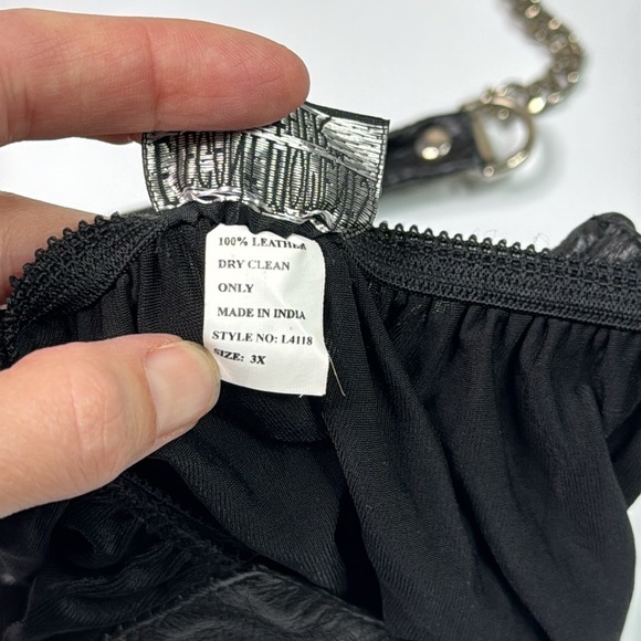 Elegant Moments Leather Lingerie Open Cup Top Size 3X - Picture 8 of 10